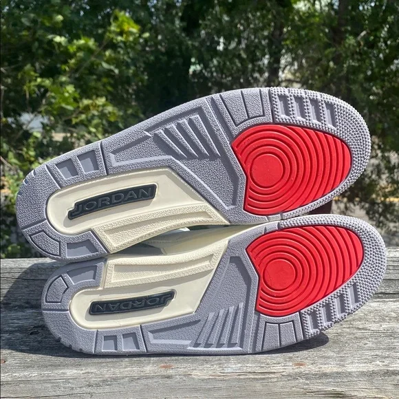 Jordan 3 White and Black Sneakers Size 10.5 
(No Box) - Picture 5 of 6